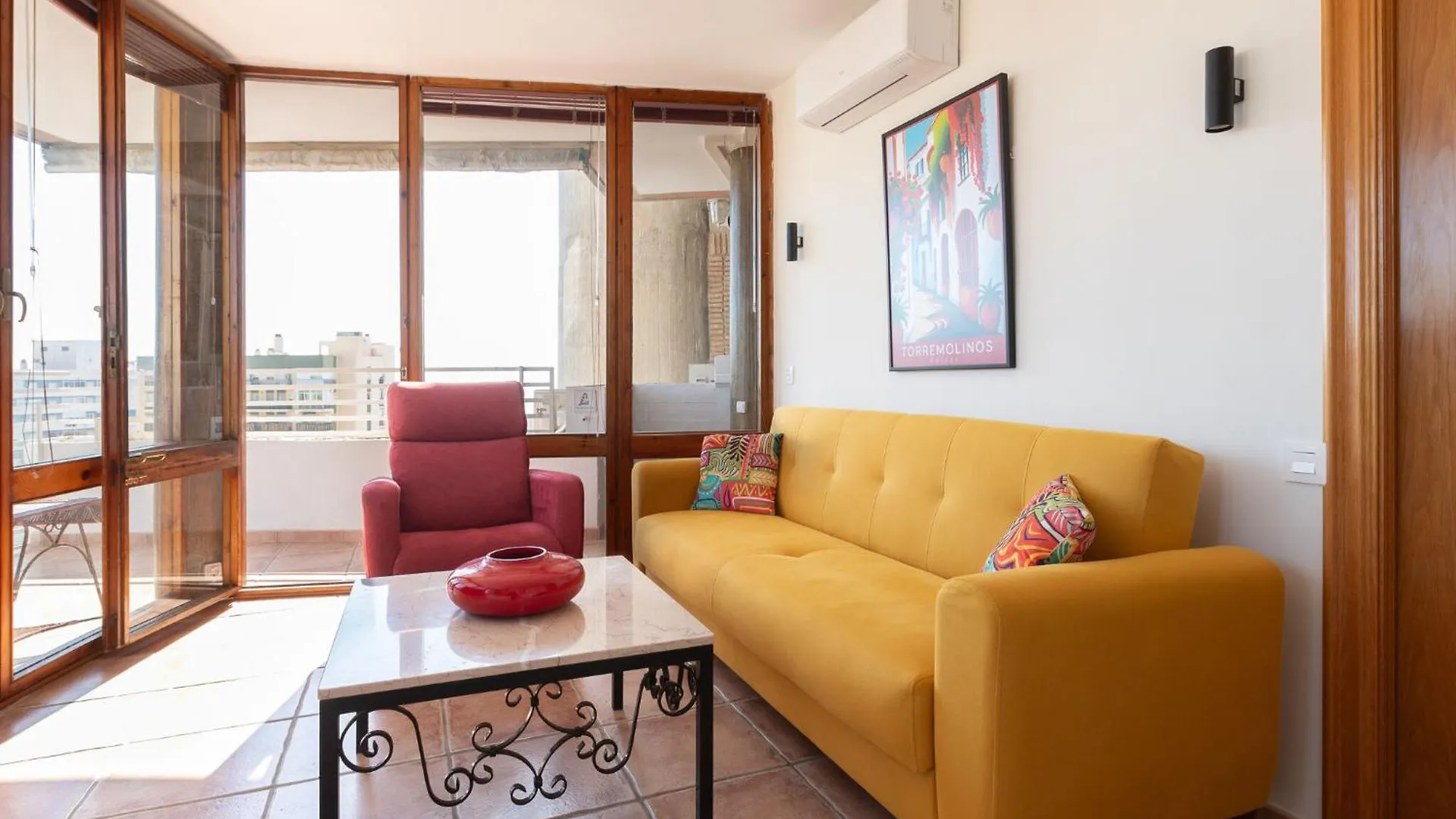 La Caracola - Apartment In Torremolinos Free Wifi 0*,